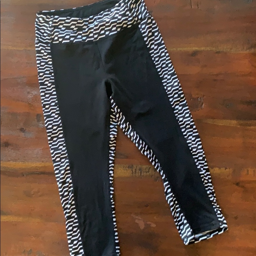High Waisted Cropped Leggings